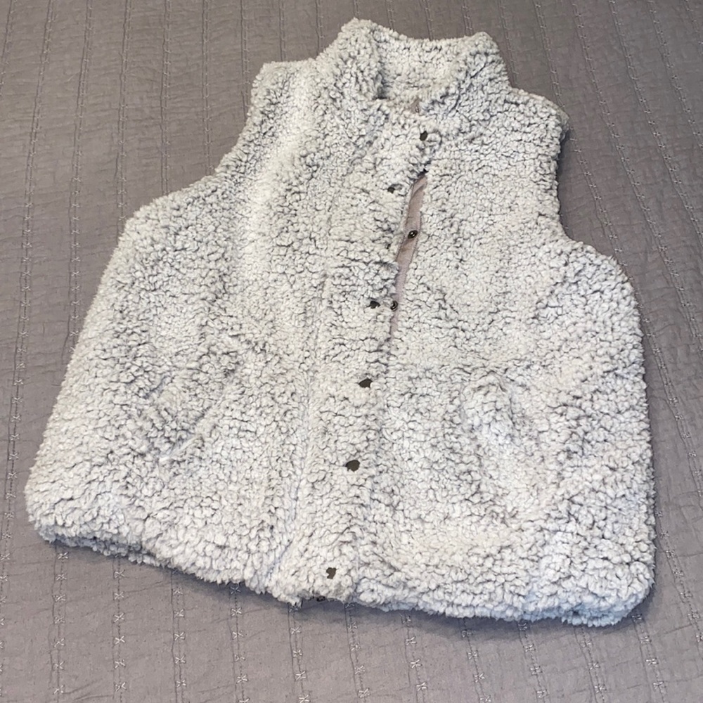 Zip up Vest. Brand: Thread + Supply super soft!